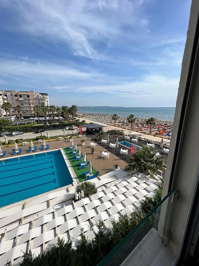 Sea View Beach Apartment Durres
