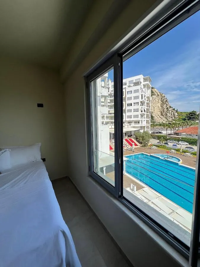 Sea View Beach Apartment Durres
